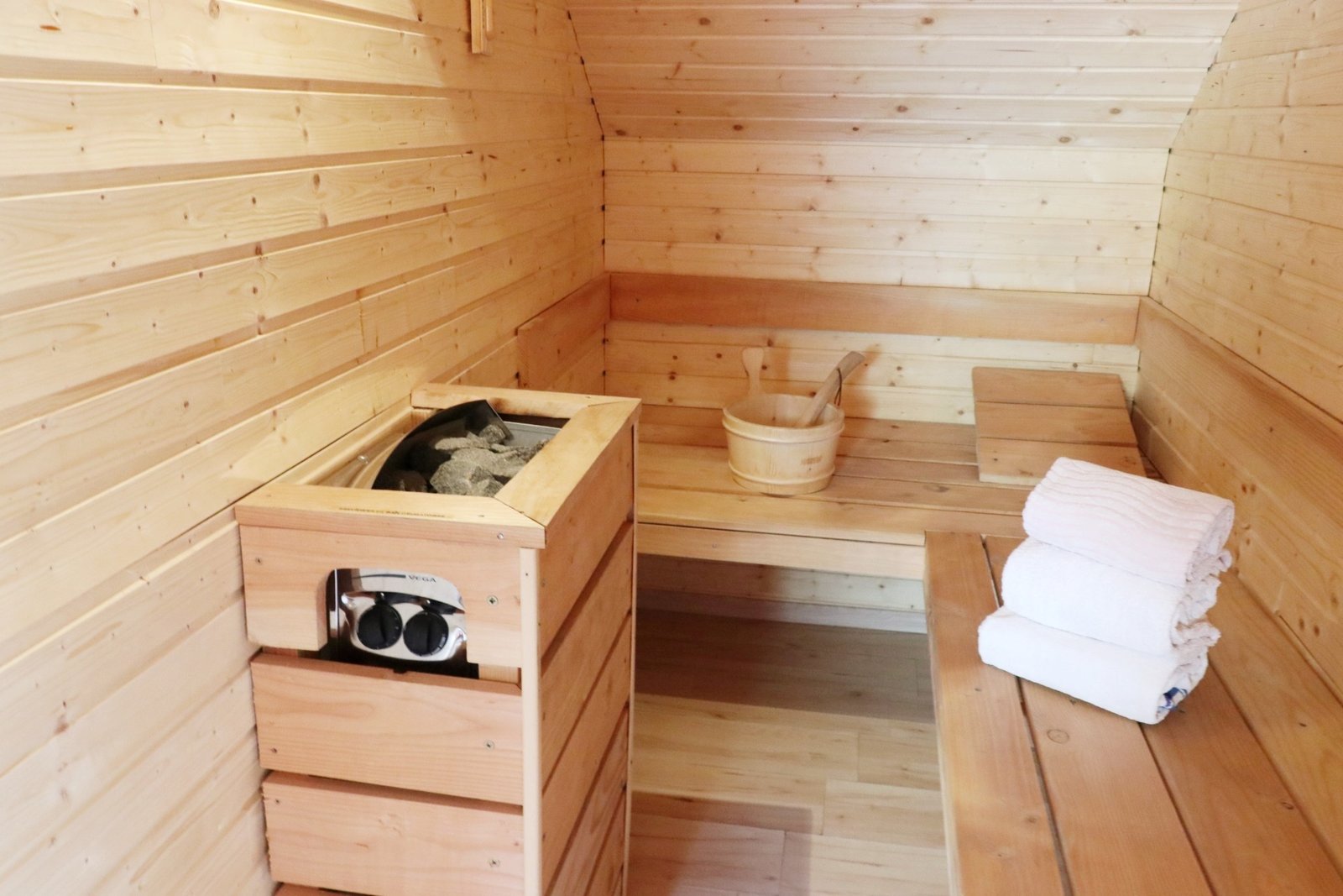 MAGNIFIQUE CHALET NEUF AU CALME- HAUTES VOSGES PROCHE LA BRESSE