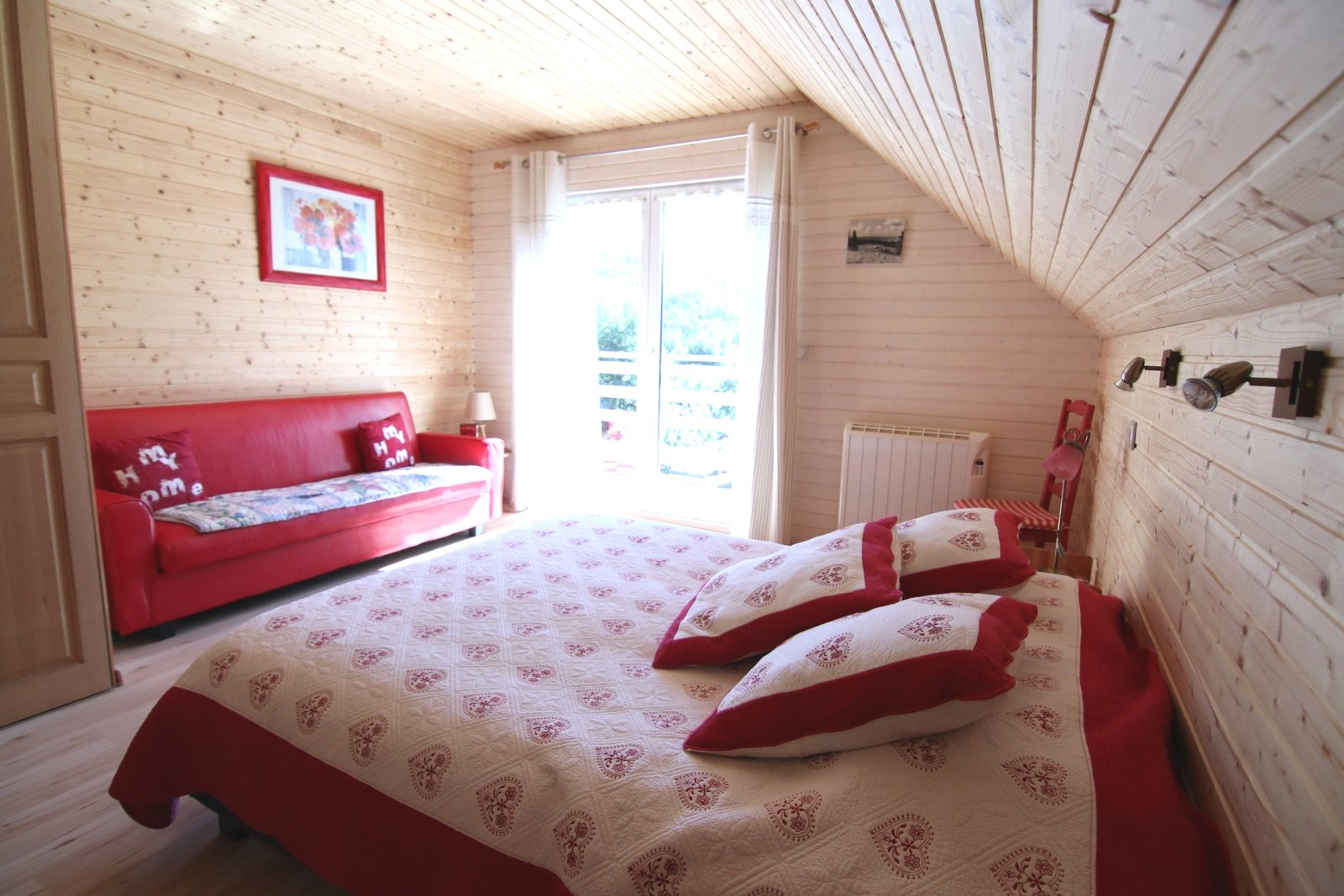 MAGNIFIQUE CHALET NEUF AU CALME- HAUTES VOSGES PROCHE LA BRESSE