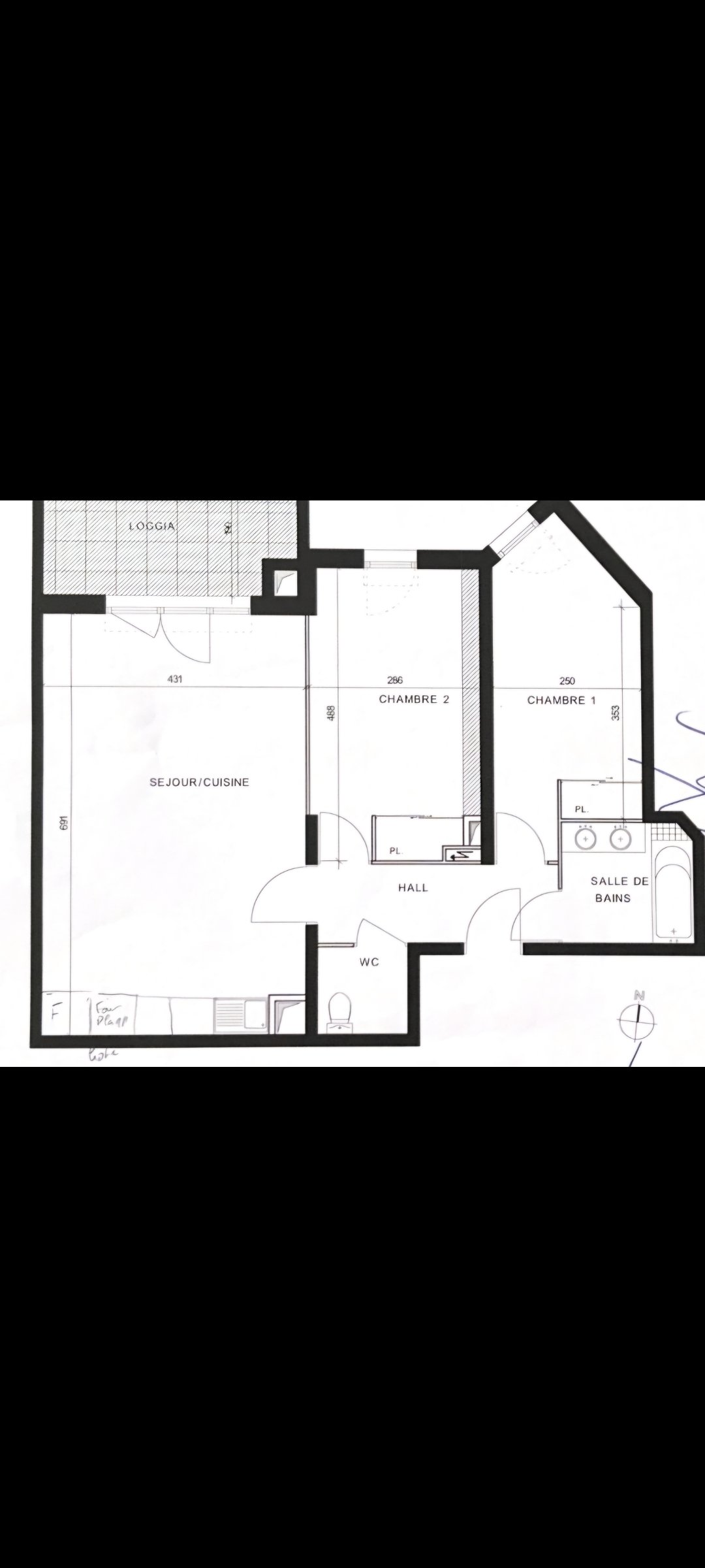 Bel appartement T3 de 66,42 m², situé au 4e étage d’une résidence